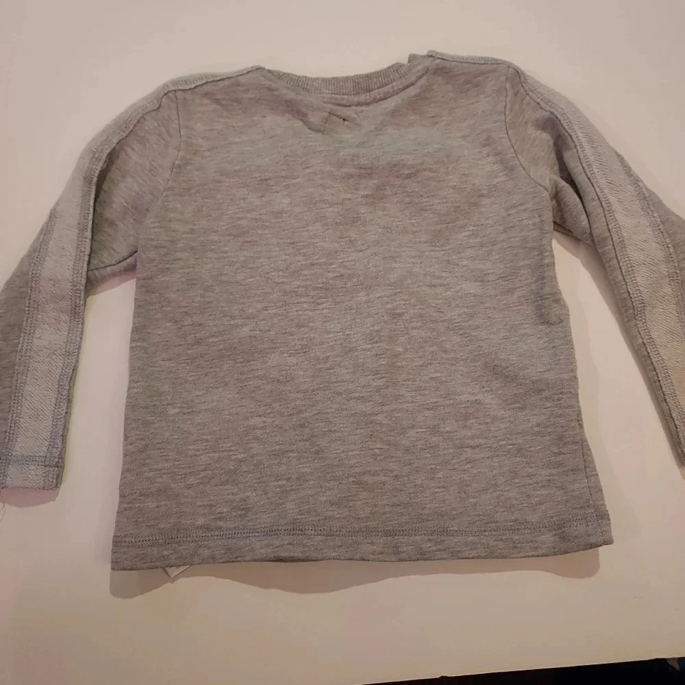 Joe's Toddler Boy 2 Piece Set, Long Sleeve and Jean Joggers in Size 2T